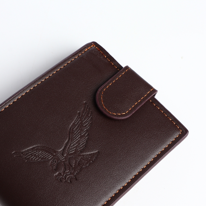 Портмоне мужское на кнопке, отдел для карт, монет, цвет коричневый Портмоне мужское на кнопке, отдел для карт, монет, цвет коричневый