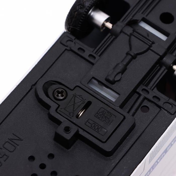 Машина &laquo;Спецслужбы&raquo;, металлическая, световые и звуковые эффекты, открываются двери, инерция, цвет МИКС