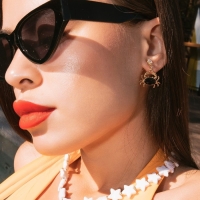 Серьги эмаль &laquo;Раки&raquo;, цвет чёрно-белый в золоте