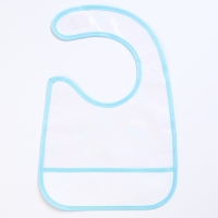 Нагрудник для кормления &laquo;Пончики&raquo; непромокаемый на липучке, с карманом