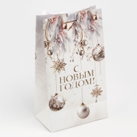 Пакет подарочный новогодний с лентой &laquo;Вошебный Новый год&raquo;, 13 х 23 х 7 см , Новый год