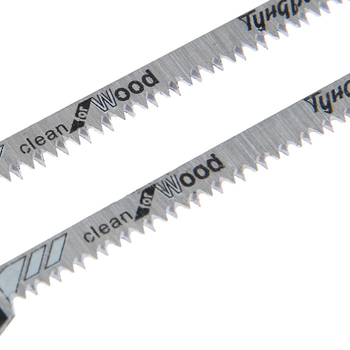 Пилки для лобзиков ТУНДРА, по дереву, фигурный рез, HCS, 50/75 х 1.4 мм, 2 шт. Пилки для лобзиков ТУНДРА, по дереву, фигурный рез, HCS, 50/75 х 1.4 мм, 2 шт.