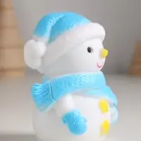 Фигурка светящаяся RISALUX &laquo;Снеговик в голубом&raquo; LED, 3хAG10 7,5х5,5х10 см