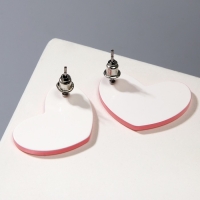 Серьги акриловые &laquo;Сердечки&raquo; широкие, цвет светло-розовый