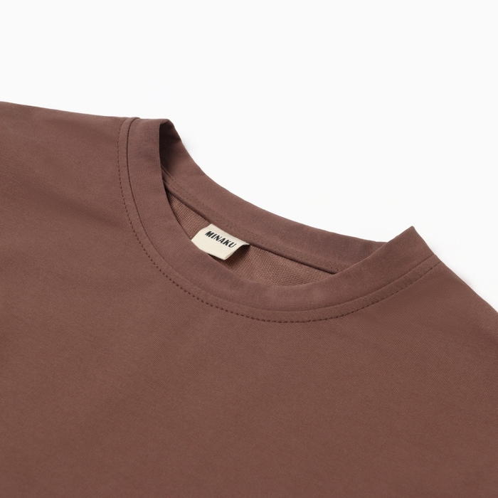 Футболка женская однотонная MINAKU: One Most Brand цвет коричневый, размер 52 Футболка женская однотонная MINAKU: One Most Brand цвет коричневый, размер 52