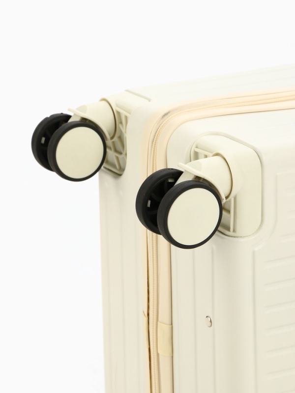 Чемодан 24", PС, 42*27*66, отд на молнии, код замок, 4 колеса, белый