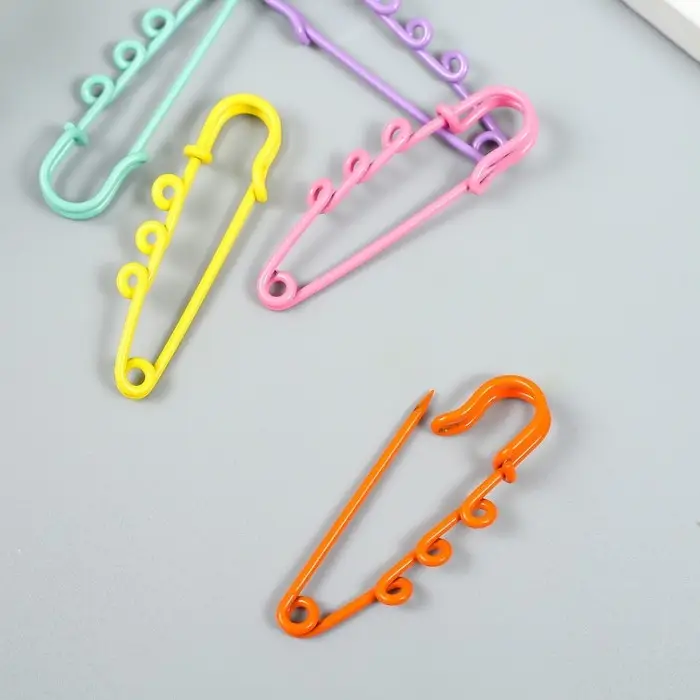 Декор для творчества металл "Булавка с петельками" МИКС 0,5х1,2х5 см