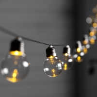 Гирлянда &laquo;Нить&raquo;, 2.7 м, с насадками в виде ламп, IP44, 10 LED, 8 режимов, солнечная батарея, тёмная нить, свечение тёплое белое