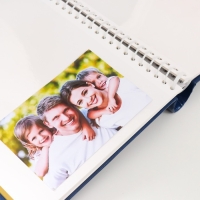 Фотоальбом на 20 магнитных листов 23х28 см, винил. обложка, внутр. спираль "Classique" Синий