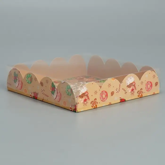 Коробка для кондитерских изделий с пластиковой крышкой &laquo;С Новым годом&raquo;, 13 х 13 х 3 см