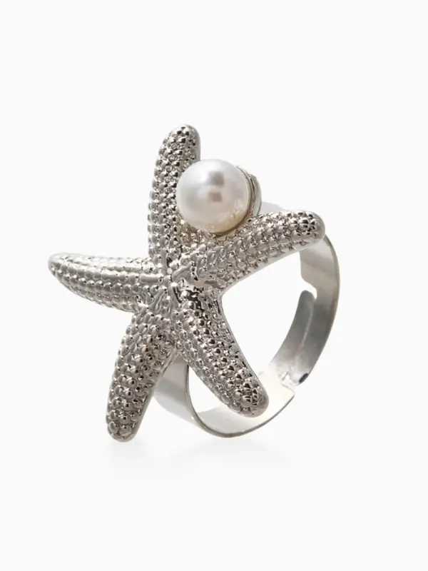 Кольцо "Морская звезда" с бусиной, безразмерное, цвет белый в серебре