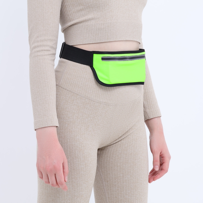 Сумка поясная на молнии, светоотражающие элементы, цвет зелёный