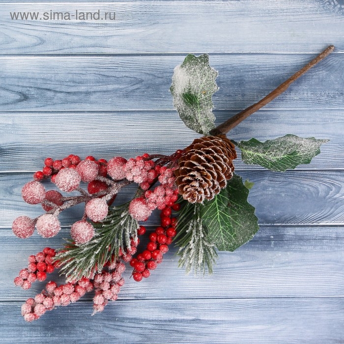 Декор Декор "Зимние грезы" ягоды шишка иней хвоя, 26 см
