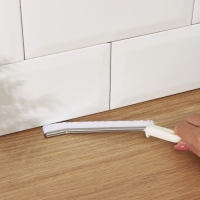 Щётка для очистки узких мест Доляна, 23&times;2 см, цвет белый