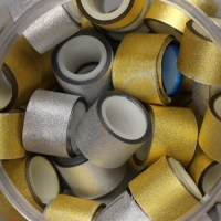 Клейкая лента пластик в банке "Глори. Золото, серебро" н-р 40 шт 1,2 см, дл.0,9 м 7х7х9 см