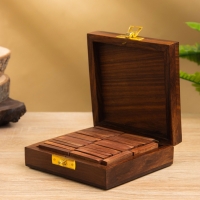 Настольная игра &laquo;Домино&raquo;, 11&times;11.5&times;4 см, дерево шишам, латунь