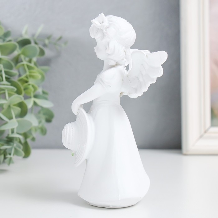 Сувенир полистоун "Малышка-ангелок со шляпкой" белоснежный" МИКС 9,5х6х14,7 см