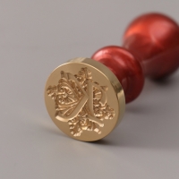 Печать для сургуча с пластиковой ручкой "Буква K на вензеле" 2,5х2,5х6,3 см