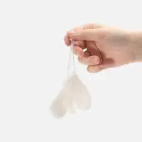 Подвеска на елку &laquo;Вьюшка&raquo;, варежки, белая