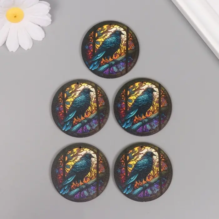 Декор для творчества дерево "Ворон. Витраж" 4,6х4,6х0,3 см