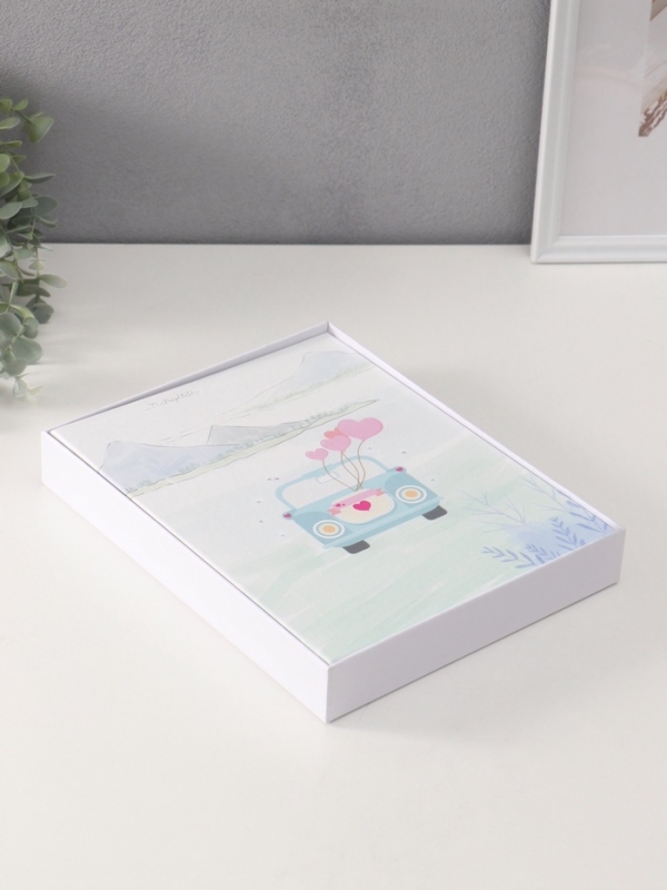 Фотоальбом на 100 фото 13х18 см "Машина с шариками" кожзам, в коробке 4х23х29 см