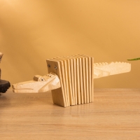 Сувенирный музыкальный инструмент трещотка &laquo;Ящерица&raquo;, 25&times;8&times;4 см