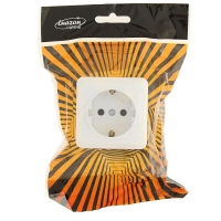 Розетка одноместная Luazon Lighting "СПБ", 16 А, с з/к, белая