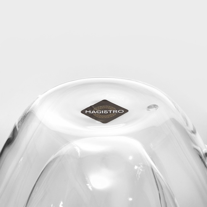 Кружка стеклянная с двойными стенками Magistro &laquo;Сердце&raquo;, 250 мл