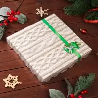 Коробка для печенья, кондитерская новогодняя упаковка, &laquo;Вязанка&raquo;, 21&times;21&times;3 см