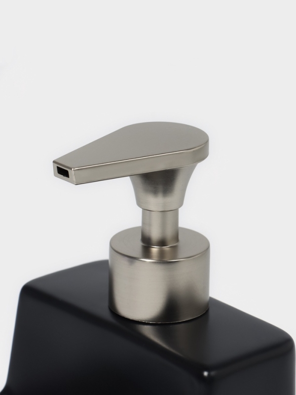 Дозатор для моющего средства с подставкой для губки Дозатор для моющего средства с подставкой для губки