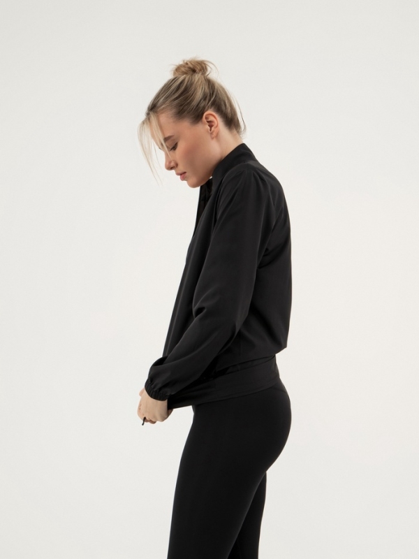 Ветровка женская Resport, р. 46, цвет чёрный, спортивная Ветровка женская Resport, р. 46, цвет чёрный, спортивная