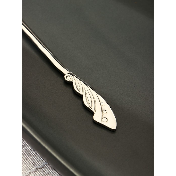 Ложка десертная из нержавеющей стали Magistro &laquo;Перо&raquo;, длина 12,5 см, цвет серебряный