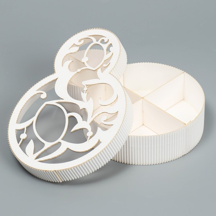 Коробка подарочная, кондитерская упаковка &laquo;8 марта&raquo; белая, 22 х 16 х 5 см