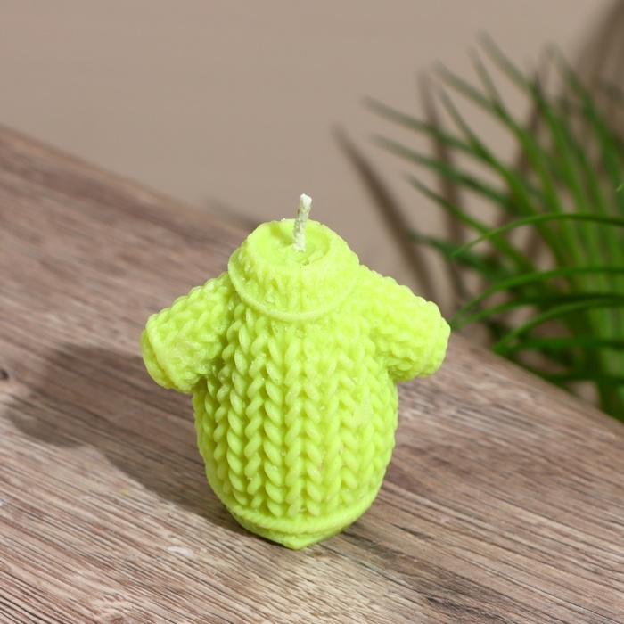 Свеча Свеча "Свитер" 3х3х6 см, соевый воск МИКС