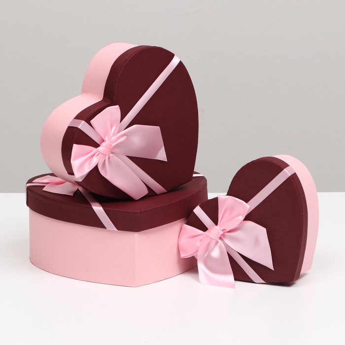 Набор коробок 3 в 1 сердца, бордовый, 21 х 19 х 9 - 15.5 х 14 х 6 см