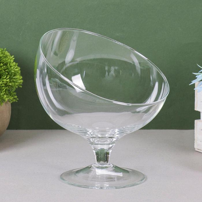 Ваза Ваза "Анабель" 0,5л бренди с косым резом h-18см d-16*15см v-0,55л1673 прозрачная