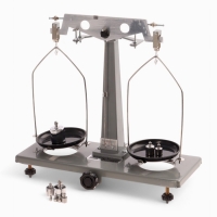 Весы лабораторные, с набором гирь 200 г.