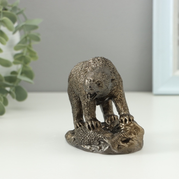 Фигура "Медведь хозяин тайги" 10х13см    бронза
