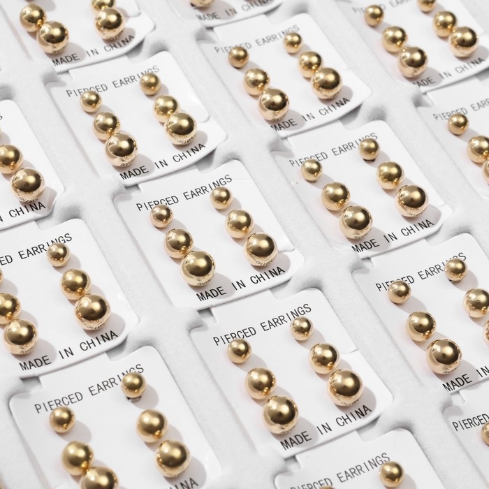 Пусеты в коробке 108 пар &laquo;Ассорти&raquo; бусины №3, 4, 5, цвет золото