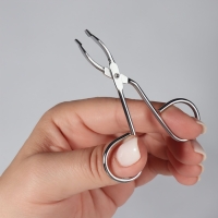 Пинцет в форме ножниц, изогнутый, 8 см, цвет серебристый Пинцет в форме ножниц, изогнутый, 8 см, цвет серебристый