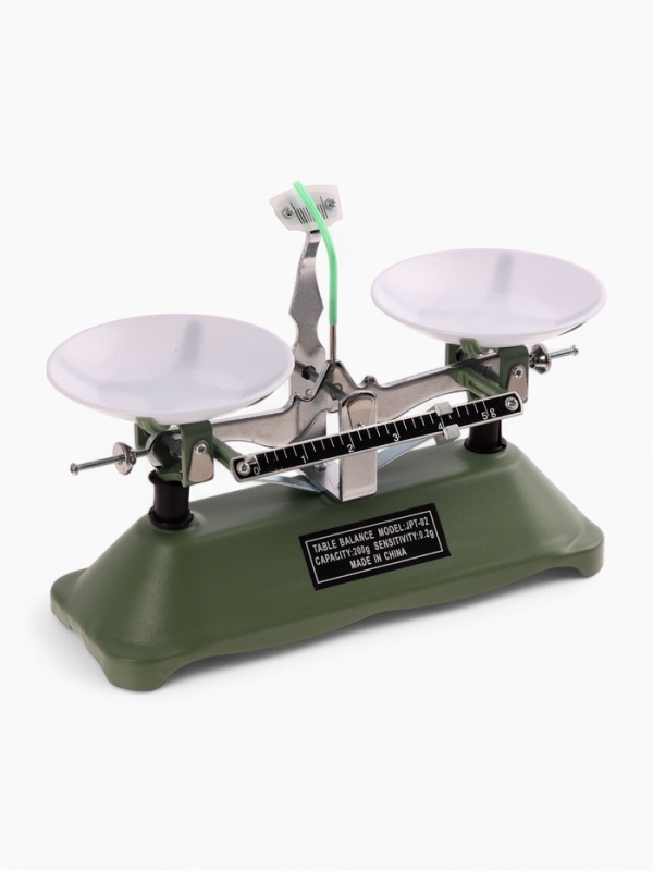 Весы лабораторные, с набором гирь 200 г. Весы лабораторные, с набором гирь 200 г.