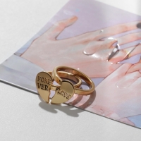 Набор колец 2 штуки «Сердце» половинки, цвет золото, 17 размер Набор колец 2 штуки «Сердце» половинки, цвет золото, 17 размер