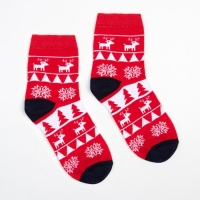 Носки детские &laquo;Узоры и олени&raquo; цвет красный, размер 22-24