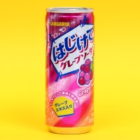 Напиток б/а газированный SANGARIA "GRAPE", со вкусом винограда 250 мл Напиток б/а газированный SANGARIA "GRAPE", со вкусом винограда 250 мл