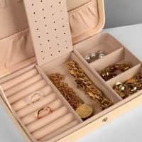 Органайзер для украшений &laquo;Шкатулка портативная&raquo;, 8 полос, 3 места, 14&times;21&times;4,5 см, цвет белый