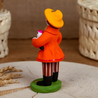 Дымковская игрушка «Мужик с подарком», микс Дымковская игрушка «Мужик с подарком», микс