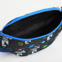 Сумка поясная детская на молнии, цвет чёрный Сумка поясная детская на молнии, цвет чёрный