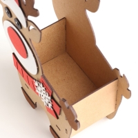 Кашпо деревянное новогоднее "Оленёнок" 28х22,5х8,5 см орех Кашпо деревянное новогоднее "Оленёнок" 28х22,5х8,5 см орех