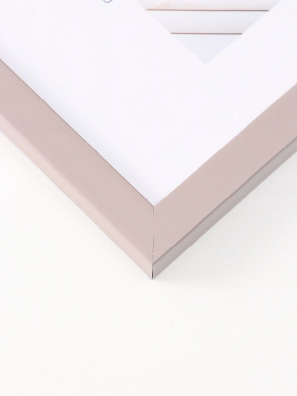 Фоторамка пластик "МИРАМ" 20х30 св. коричневый