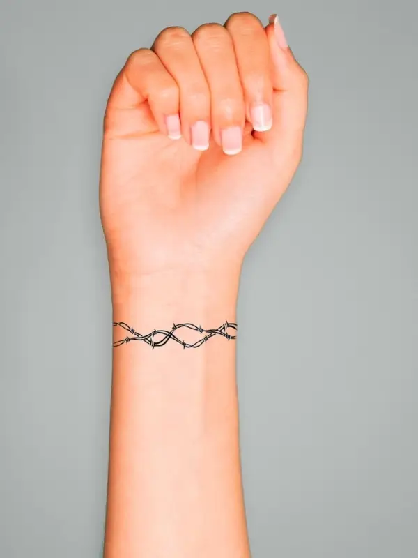 Переводная тату на тело чёрная &laquo;Браслет. Колючая проволока. Волны&raquo;, 20&times;3 см